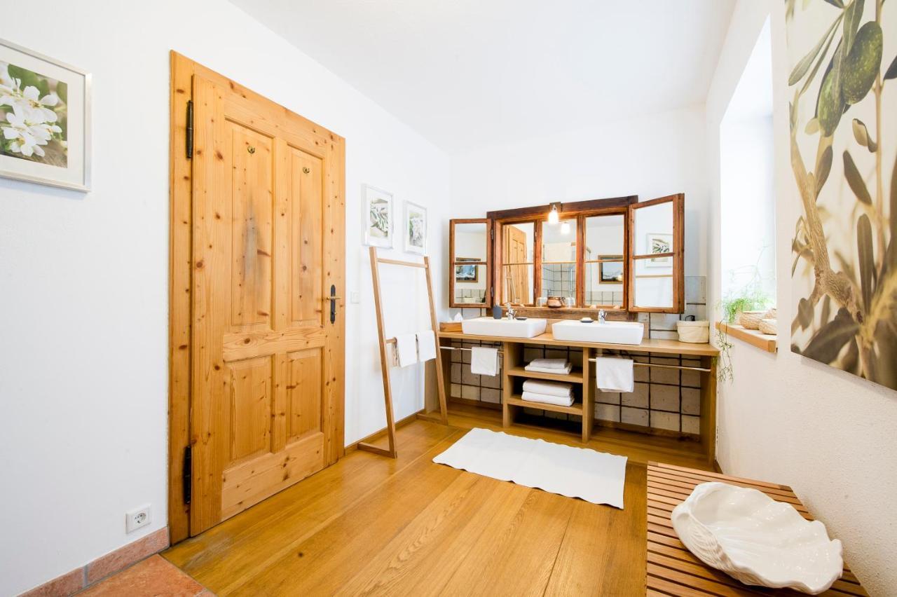 Exklusiv Apartment Scheichl Unterach am Attersee Luaran gambar